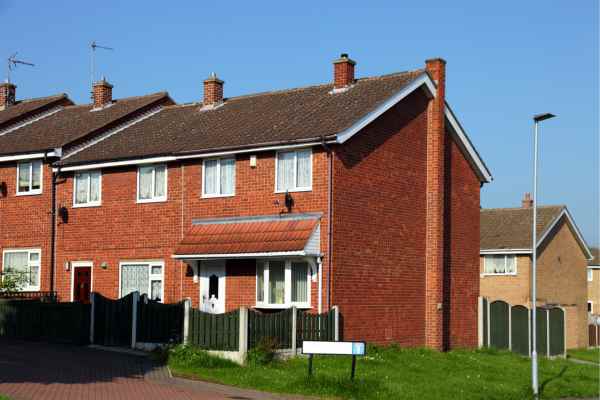 Can I Alter The Party Wall Surveyor? - A Crucial Guide From Faulkner Surveyors 3 Do you want to change the party wall surveyor you are using? Get the best results from Faulkners Tonbridge NOW!